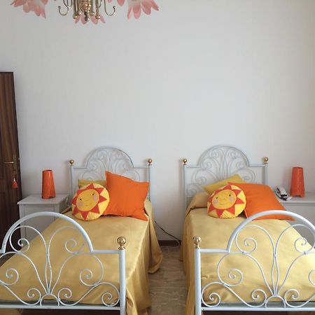 B&B Soleluna Massa Fiscaglia Kültér fotó